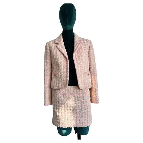 chanel baby pink|Chanel pink tweed suit.